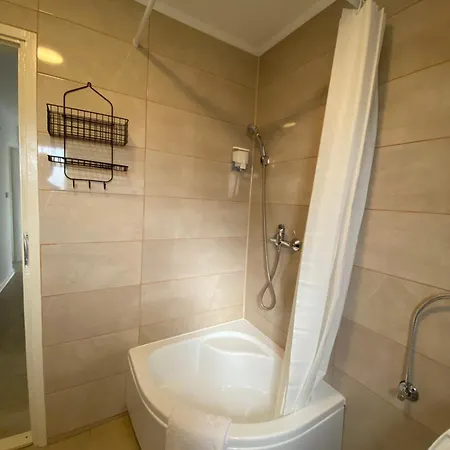 Vikendica Fruska Lipa Casa de Férias Cortanovci