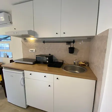 Vikendica Fruska Lipa Holiday home Cortanovci