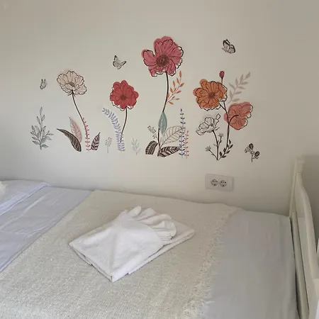 Vikendica Fruska Lipa Holiday home *