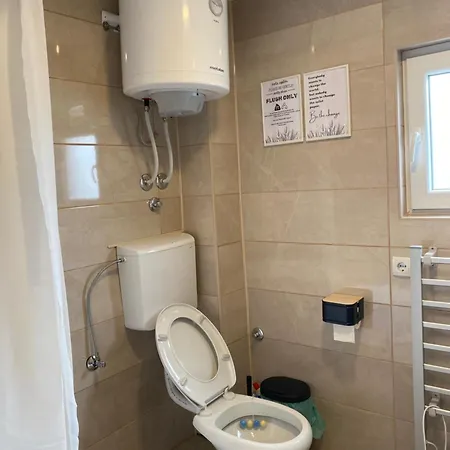 Vikendica Fruska Lipa *