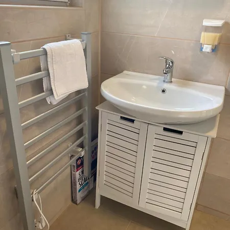 Vikendica Fruska Lipa * Cortanovci