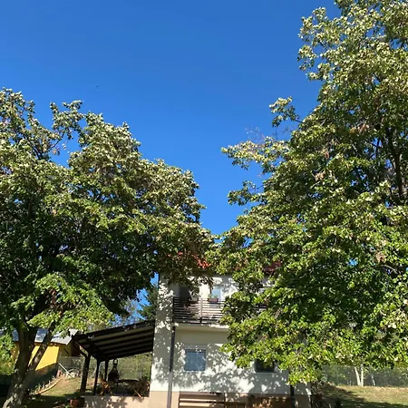 別荘 Vikendica Fruska Lipa Čortanovci