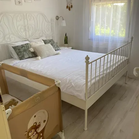 Hébergement de vacances Vikendica Fruska Lipa Cortanovci